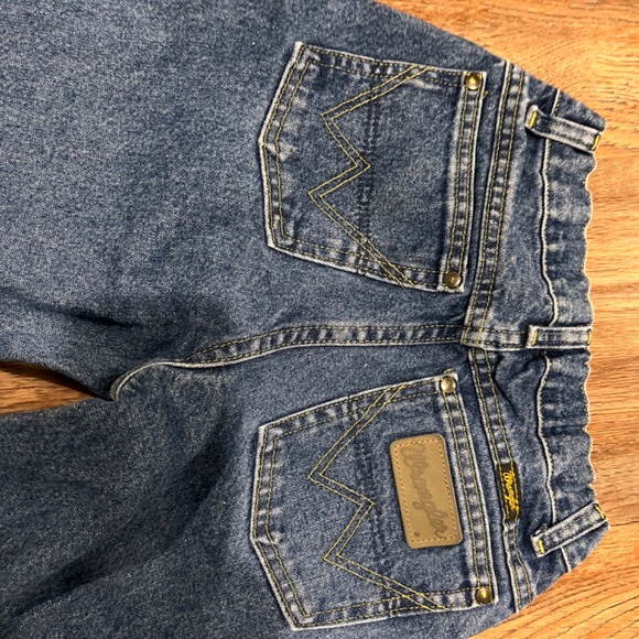 Kid wranglers - Picture 3 of 4